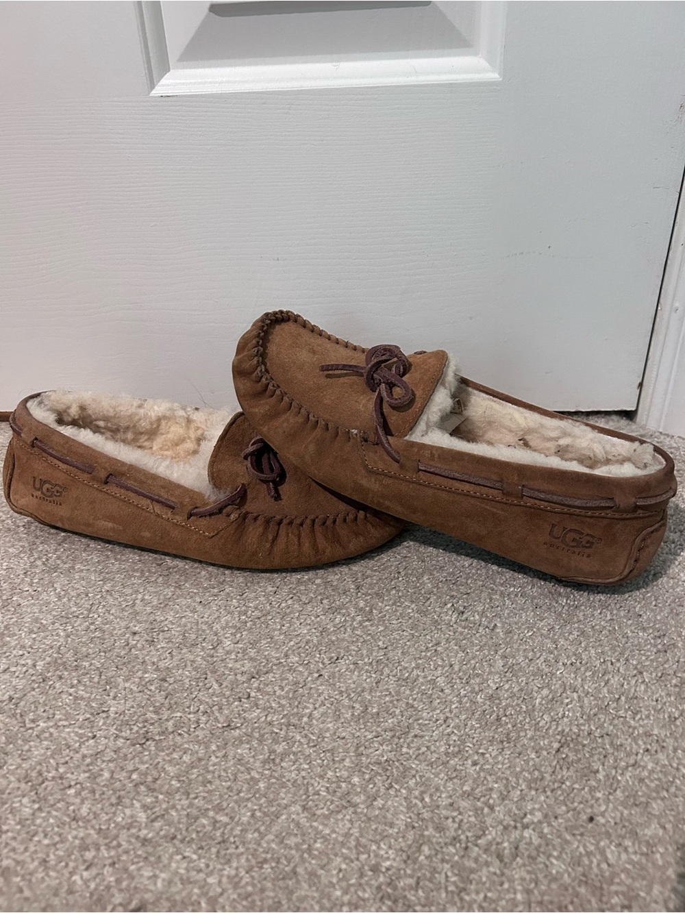 UGG Women Brown Suede Shearling Moccasin Slippers